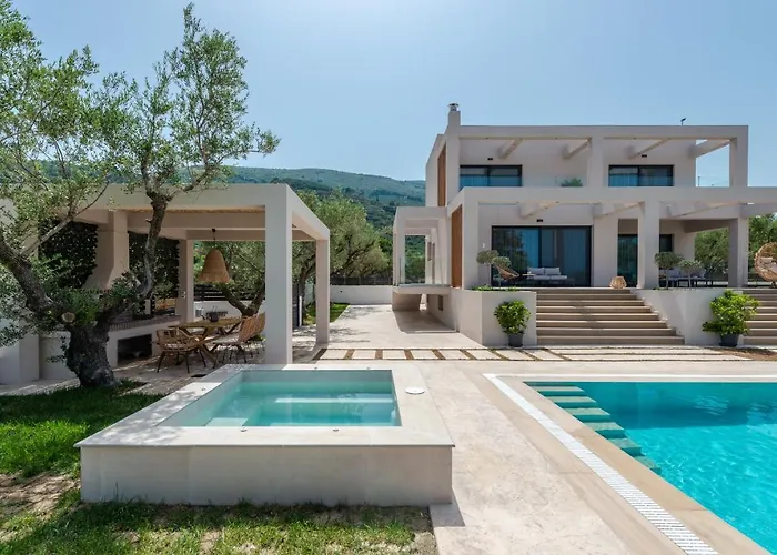 Delight Luxury Villa - Contemporary Elegance & Tranquility, By Zantewize
