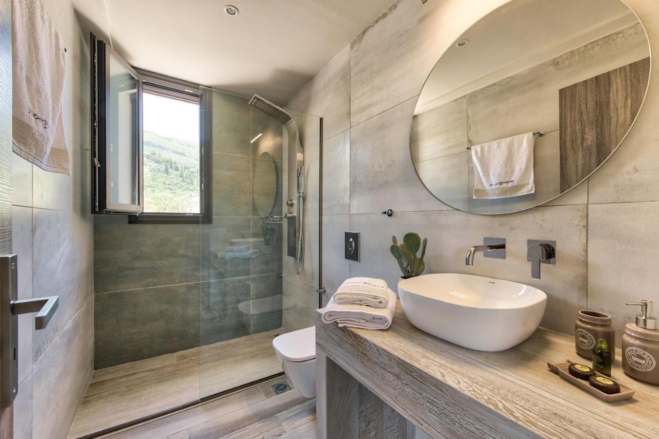 Delight Luxury - Contemporary Elegance & Tranquility, By Zantewize Pandokrator