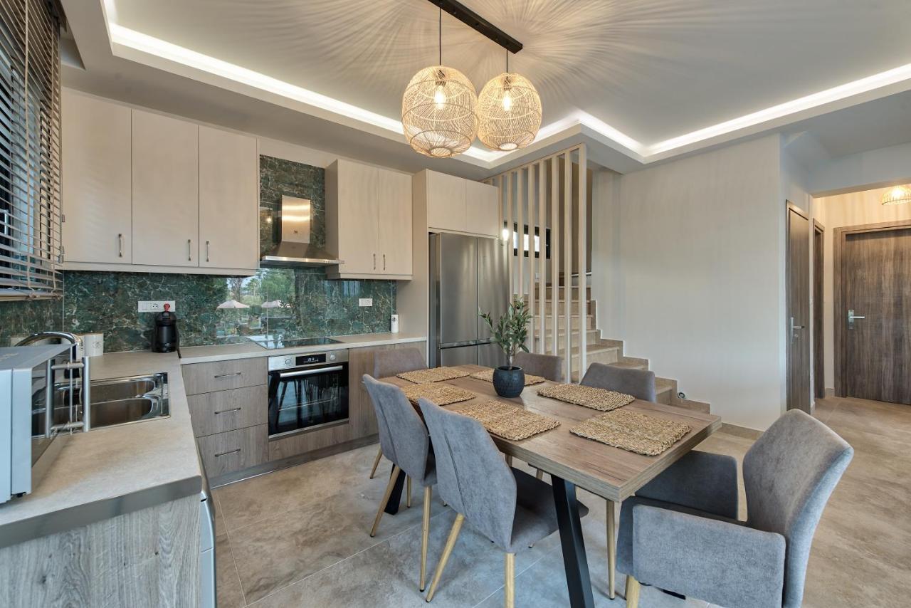 Delight Luxury - Contemporary Elegance & Tranquility, By Zantewize